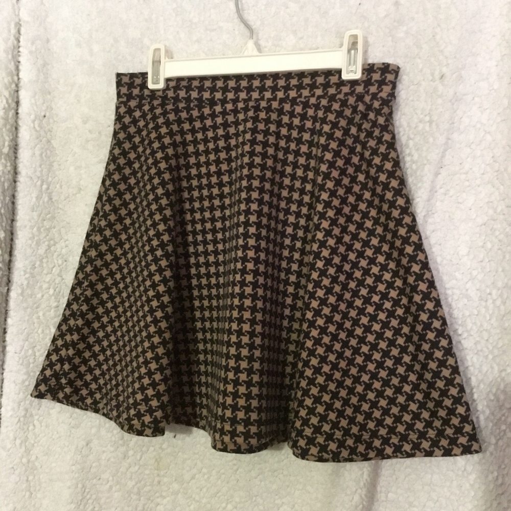 Houndstooth Skirt